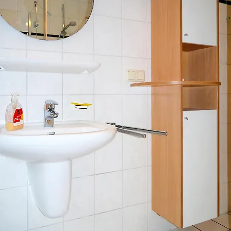 Eichenpark Haus 2 1 Apartment Prerow